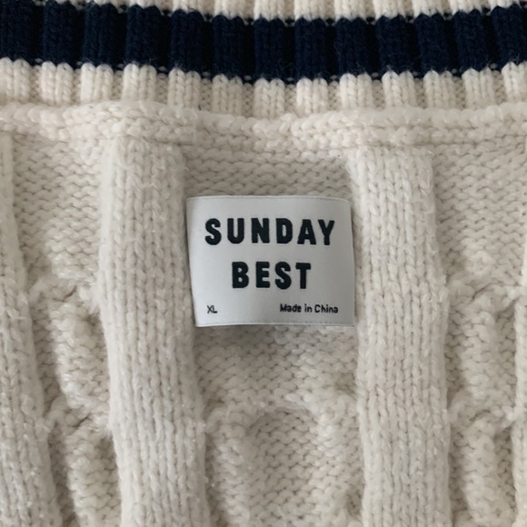 Aritzia Sunday Best Sweater Vest - Picture 3 of 3